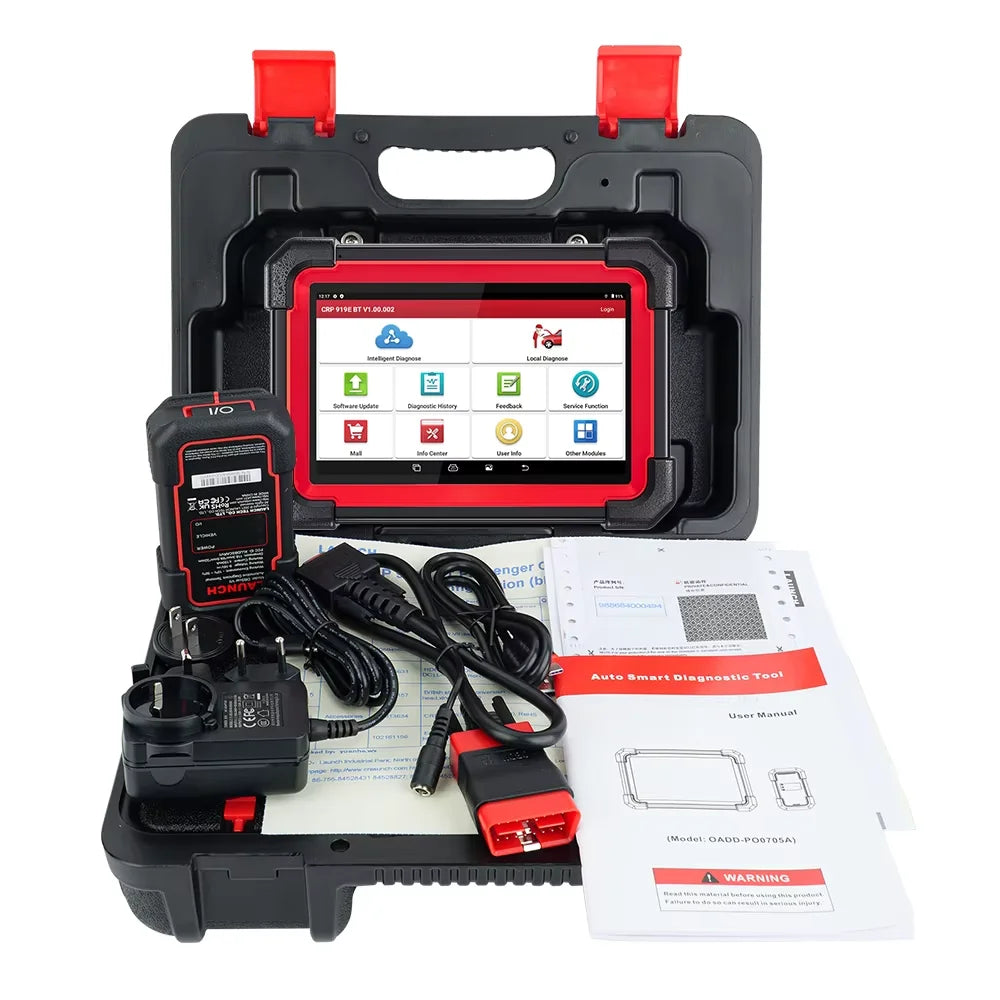 Maletín rígido abierto mostrando el kit completo del escáner Launch X431 CRP919E BT, incluyendo la tableta táctil, el conector VCI Bluetooth, cables de datos, adaptadores de corriente internacionales y el manual de usuario.